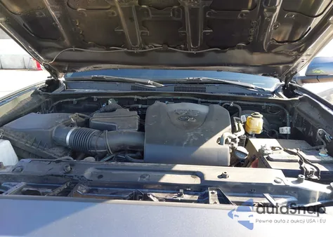 2022 Toyota Tacoma Sr5 V6 из США, поврежденный, VIN 3TMAZ5CN8NM181691